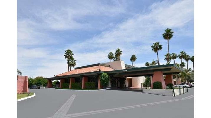 Travelodge by Wyndham Palm Springs