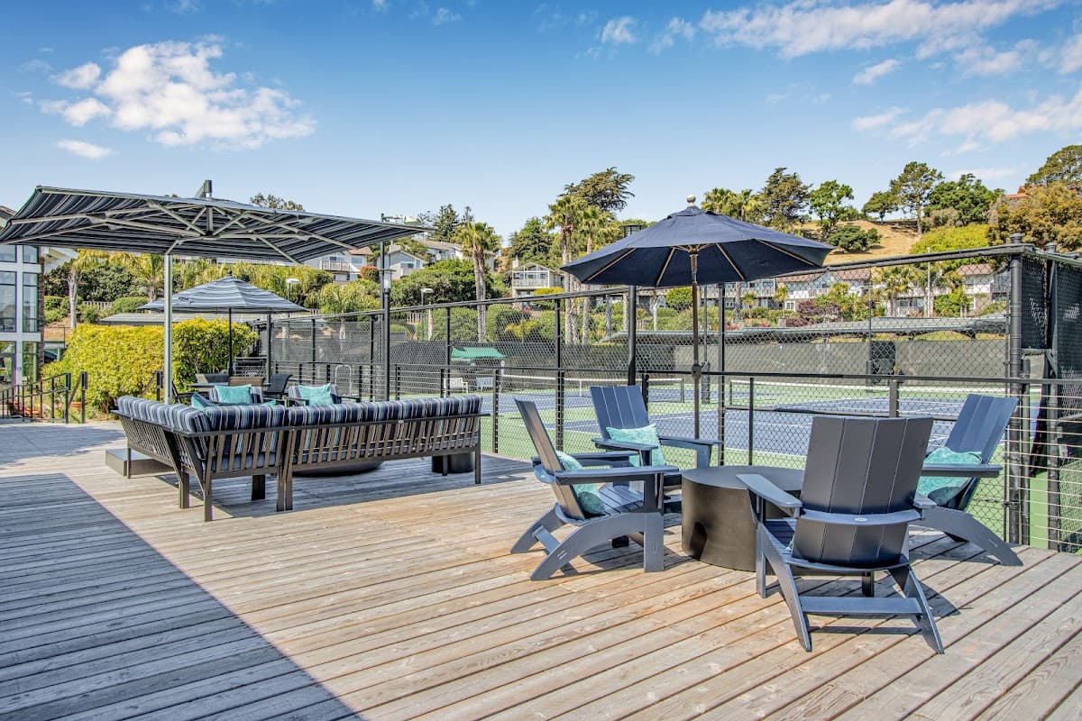 Harbor Point Apartments