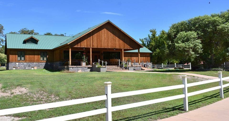 Los Olmos Lodge