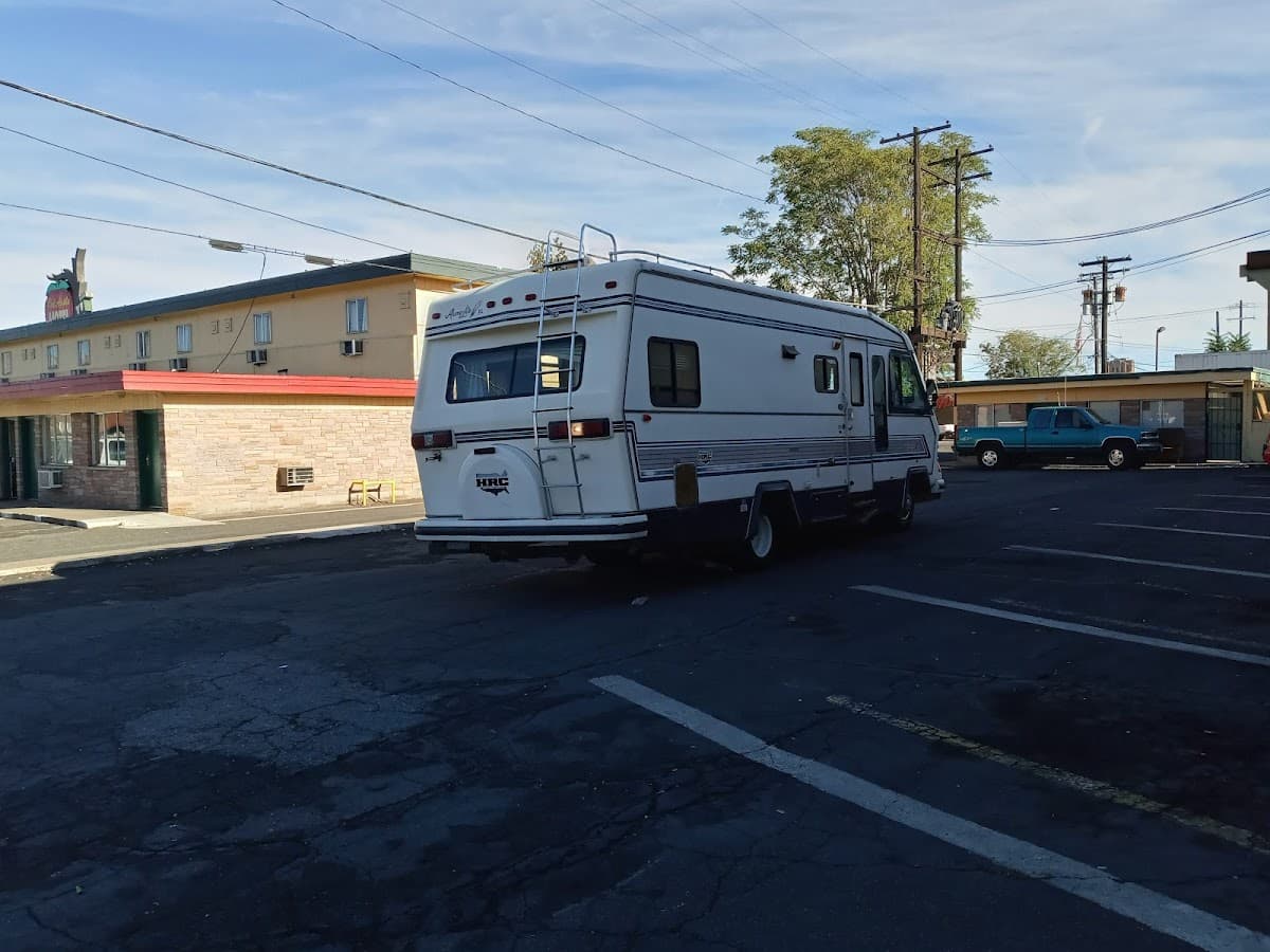 Red Apple Motel