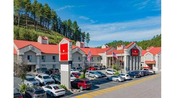 Ramada by Wyndham Keystone Near Mt Rushmore