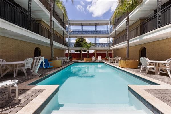 Super 8 by Wyndham New Orleans