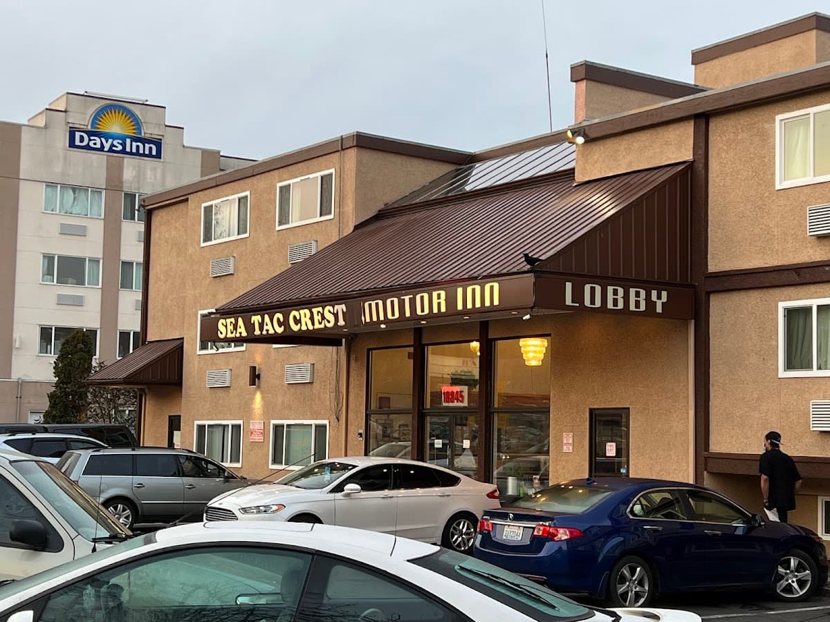 SeaTac Crest Inn