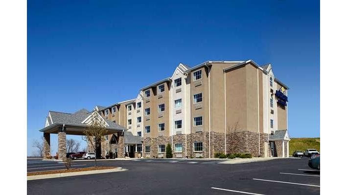 Microtel Inn & Suites by Wyndham Wheeling at The Highlands