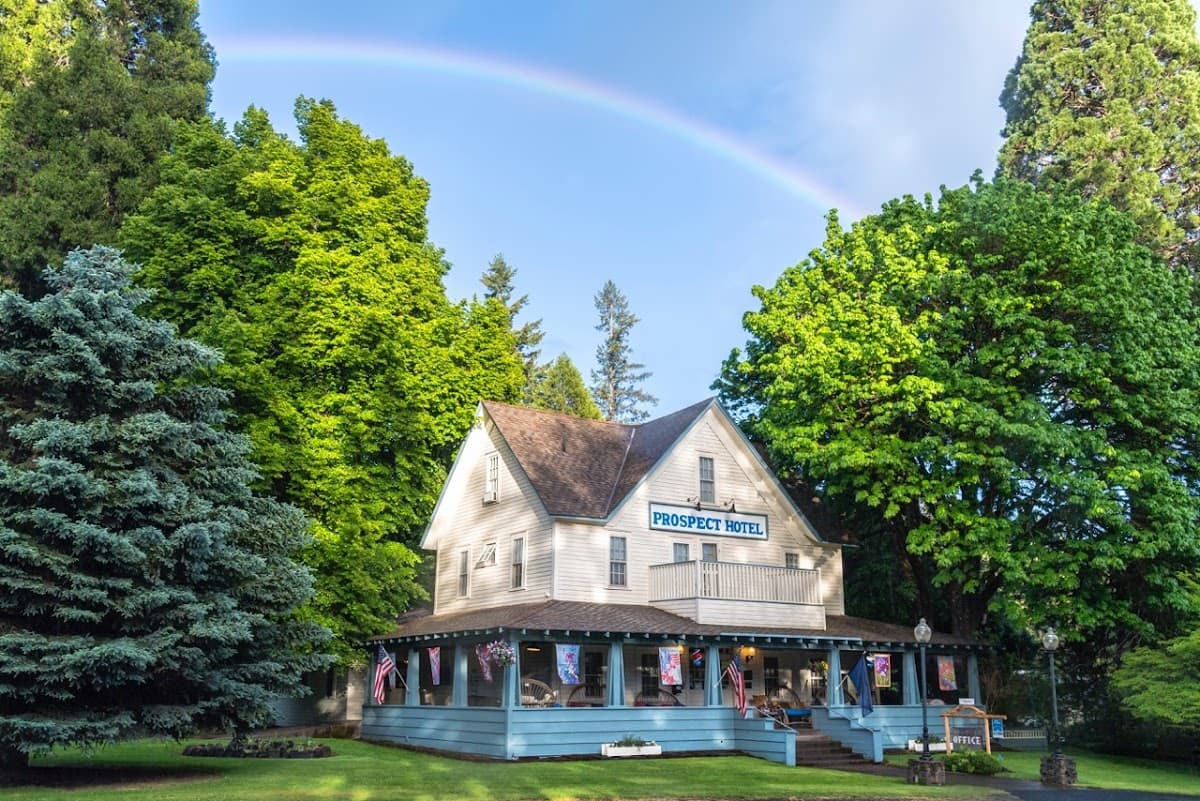 Prospect Historic Hotel Bed and Breakfast Inn - Motel and Dinner House
