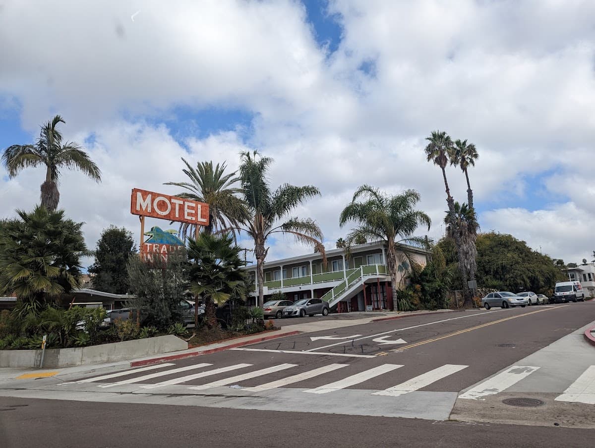 Trade Winds Motel