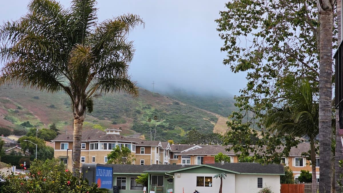 Lotus Of Lompoc - A Great Hospitality Inn