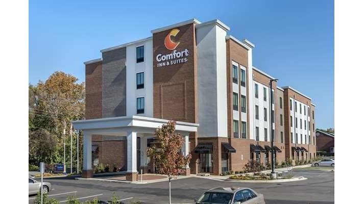 Comfort Inn & Suites Downtown near University