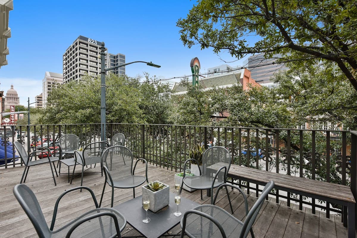 Loft On Congress, Walker Luxury Vacation Rentals