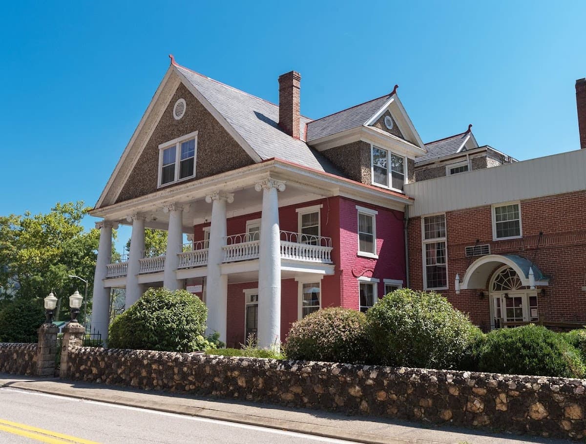 The Historic Glen Ferris Inn