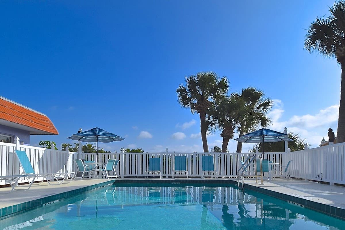 A Beach Retreat On Casey Key
