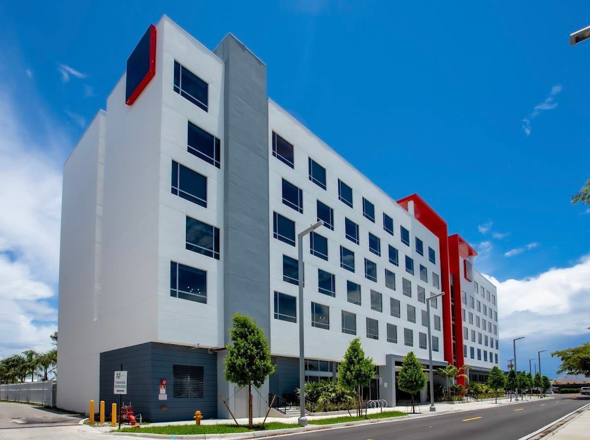 Kompose Boutique Hotel Miami Airport