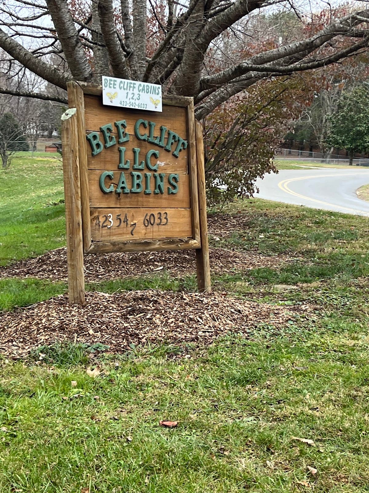Bee Cliff - Cabin 1