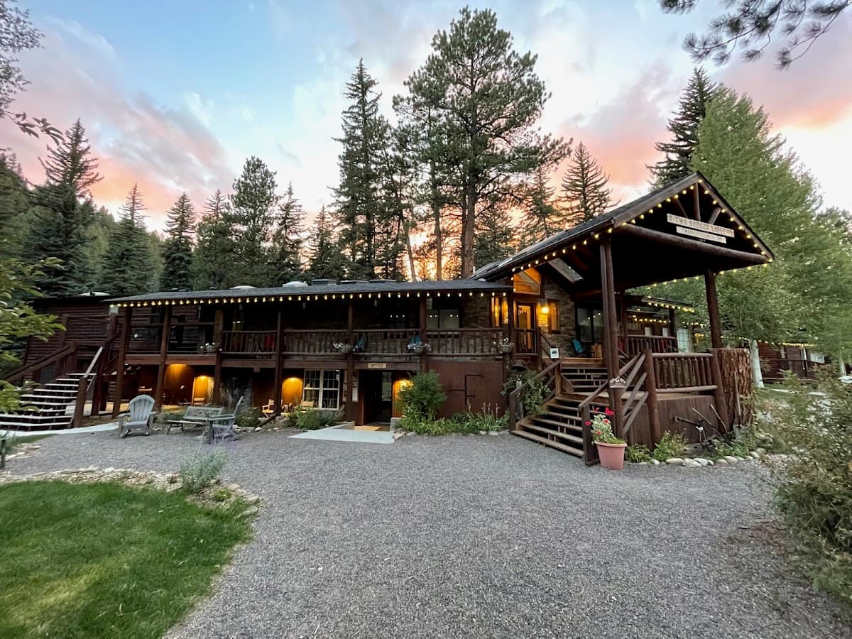 Two Bridges Lodge