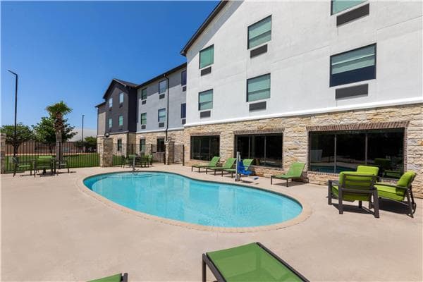 Wingate by Wyndham College Station South