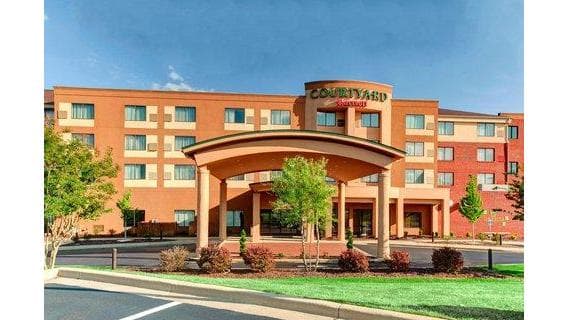 Courtyard by Marriott Anniston Oxford