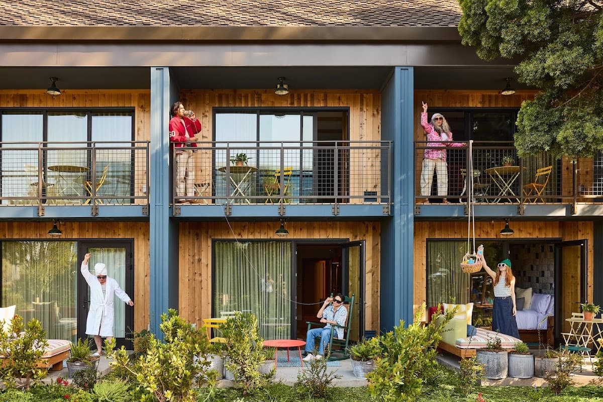 Treehouse Hotel Silicon Valley