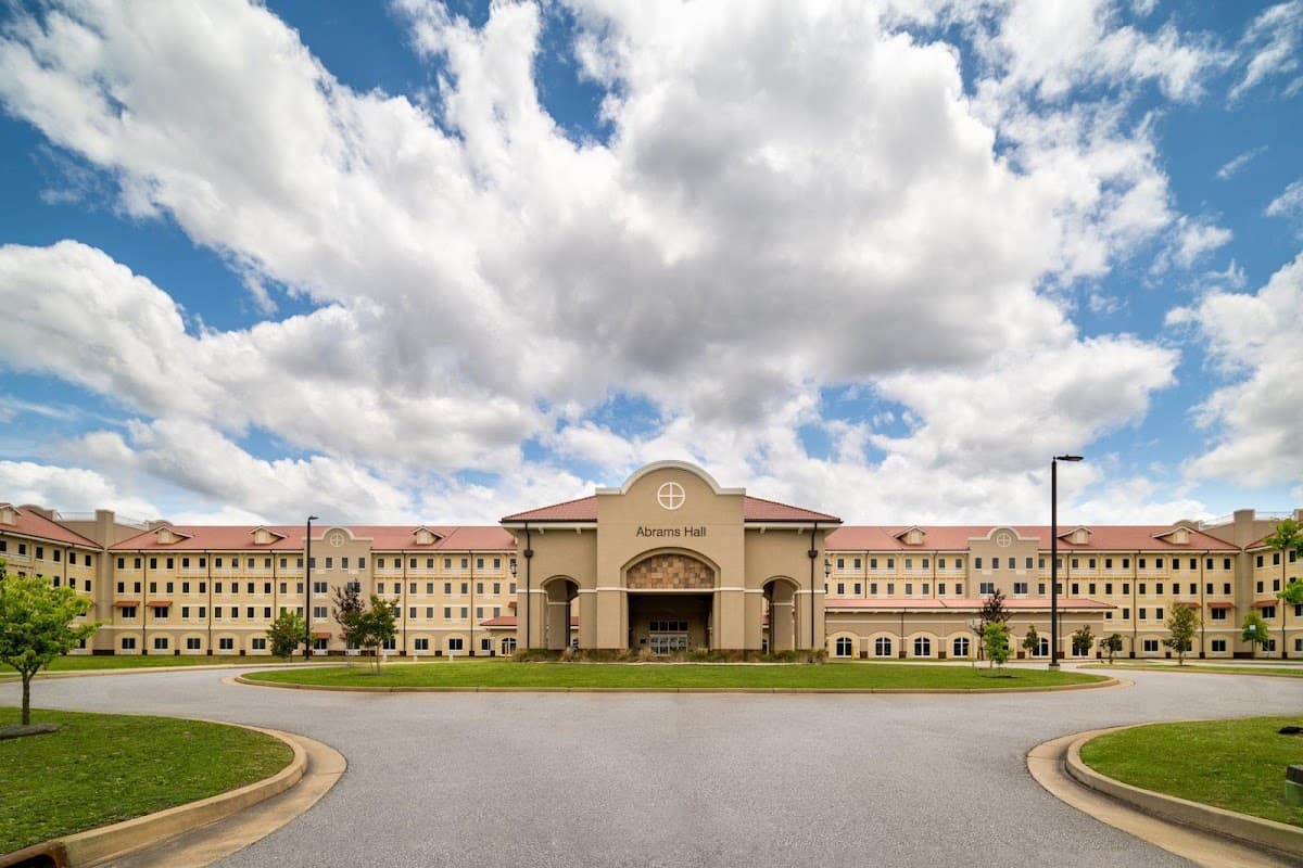 Holiday Inn Express Abrams Hall