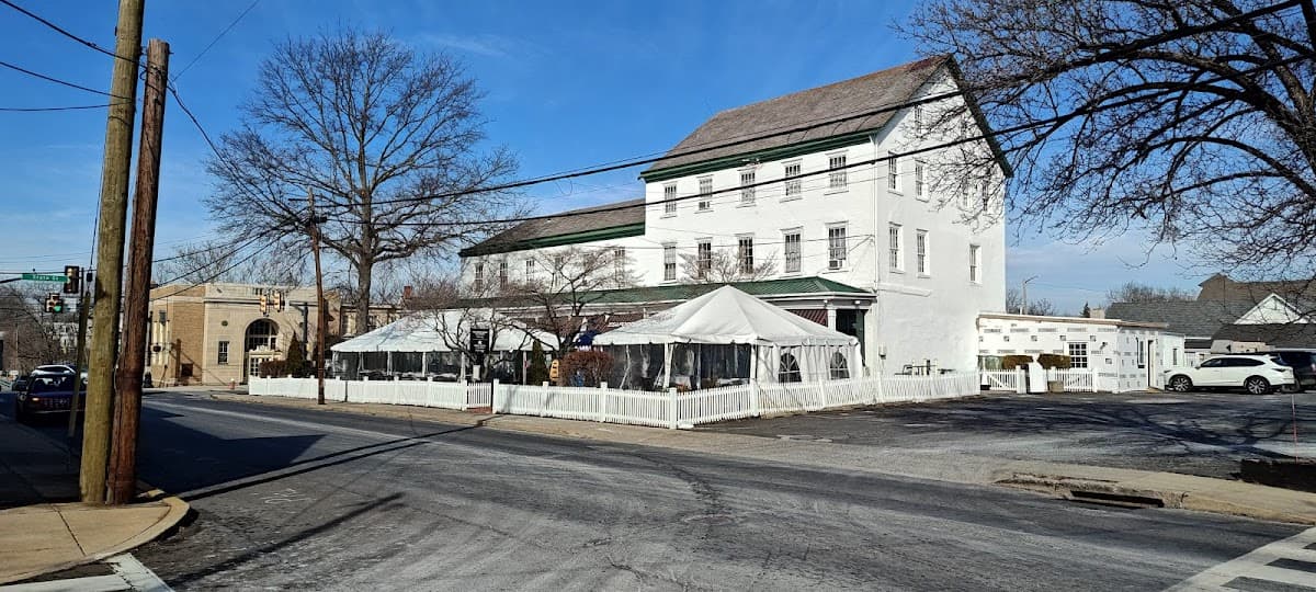 The Brick Hotel/Inn/Lodging