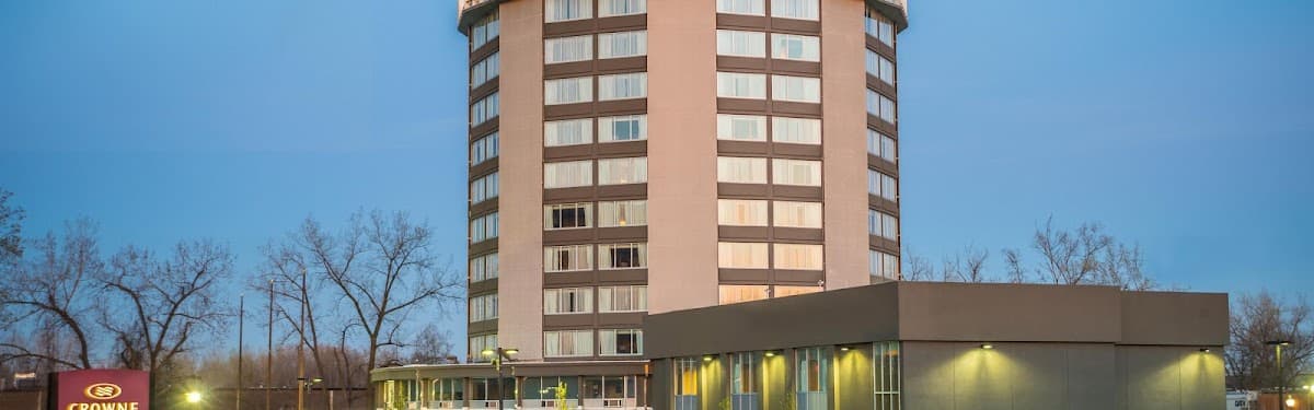 Crowne Plaza Saddle Brook by IHG
