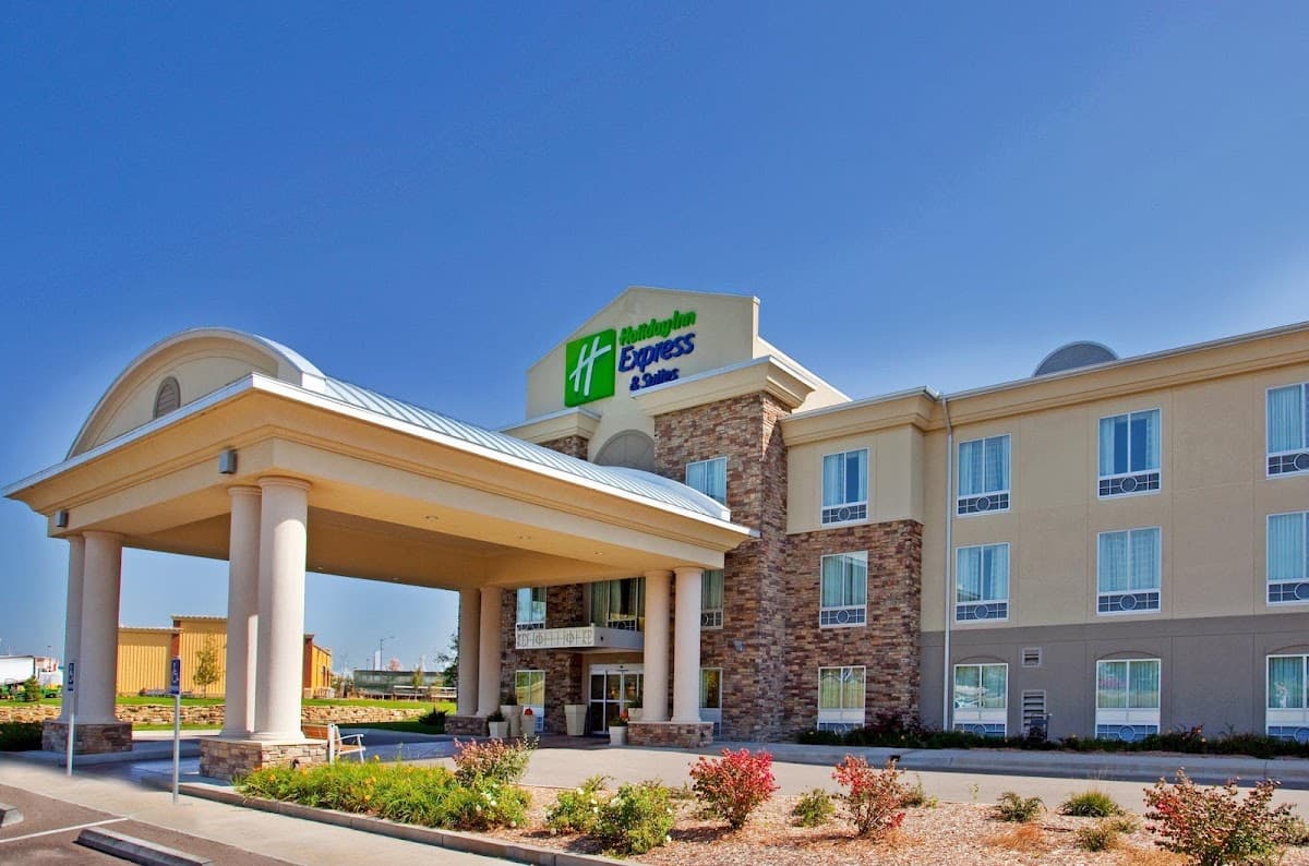 Holiday Inn Express & Suites East Wichita I-35 Andover by IHG