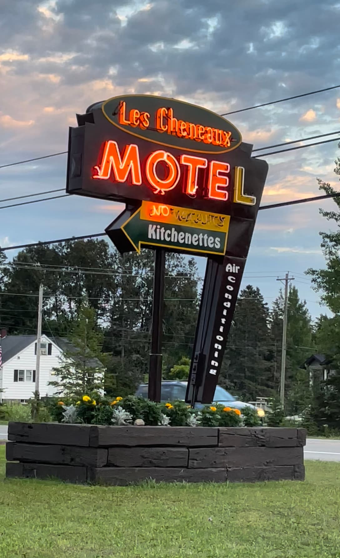 Les Cheneaux Motel