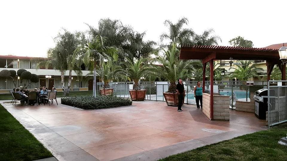 Ontario Airport Inn