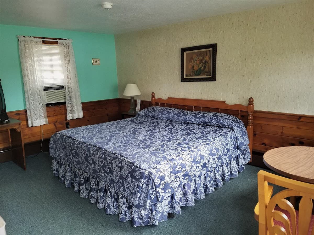 Bass River Motel