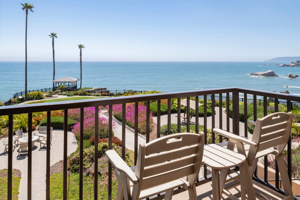 Shore Cliff Hotel
