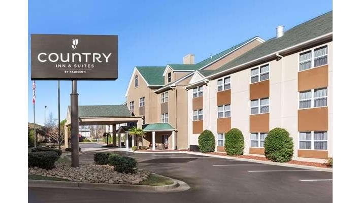 Country Inn & Suites by Radisson, Dalton, GA