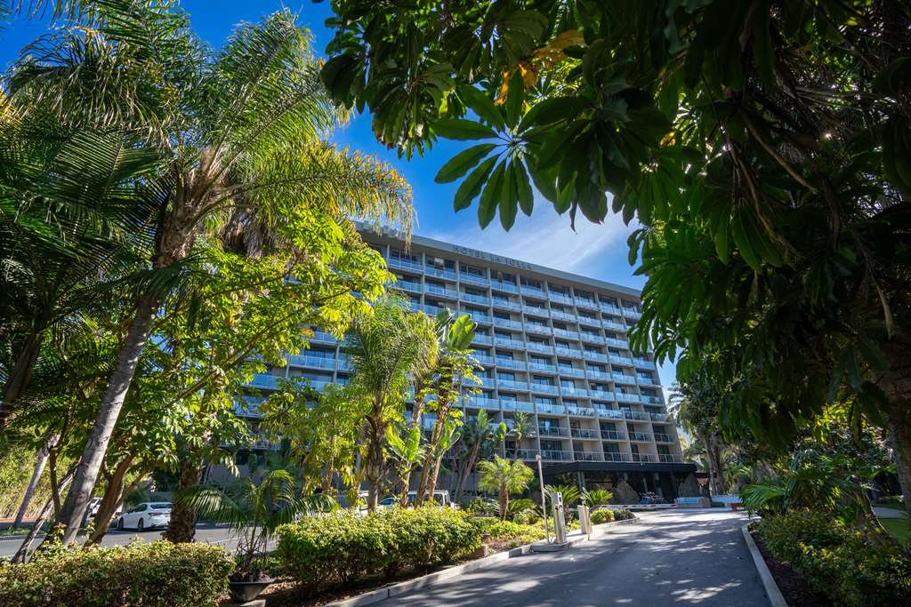Hotel La Jolla, Curio Collection by Hilton