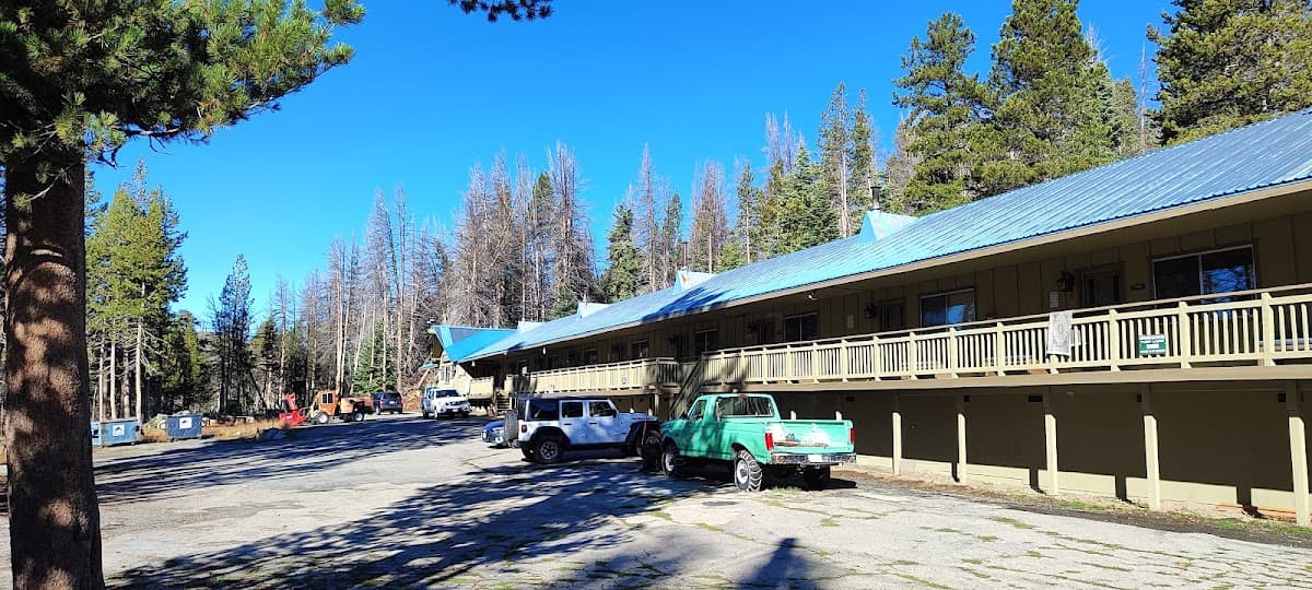 Tamarack Sierra Lodge