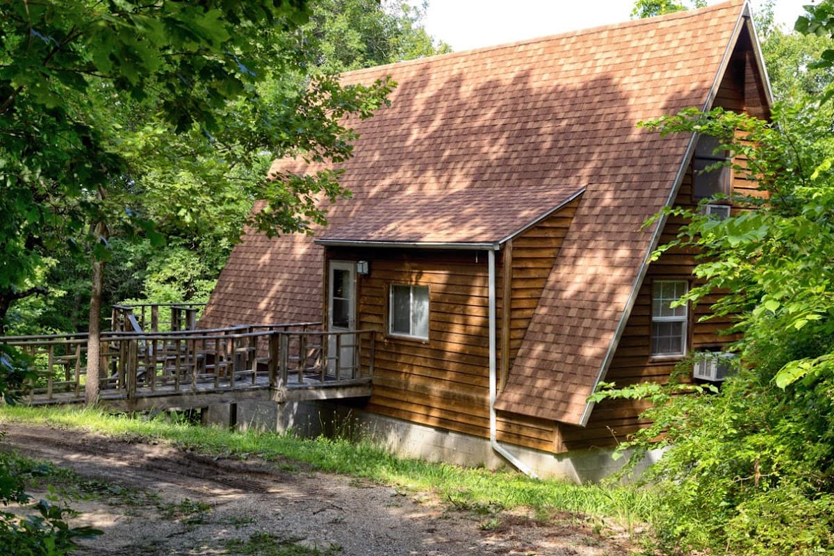 Pond Mountain - Hummingbird Suite