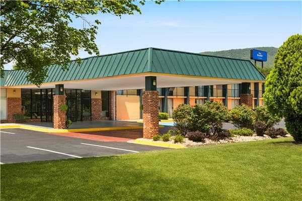 Baymont by Wyndham Salem Roanoke Area
