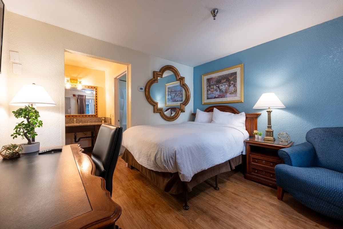 Sacramento Inn & Suites