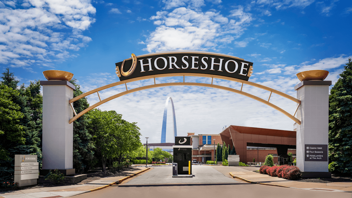Horseshoe St. Louis
