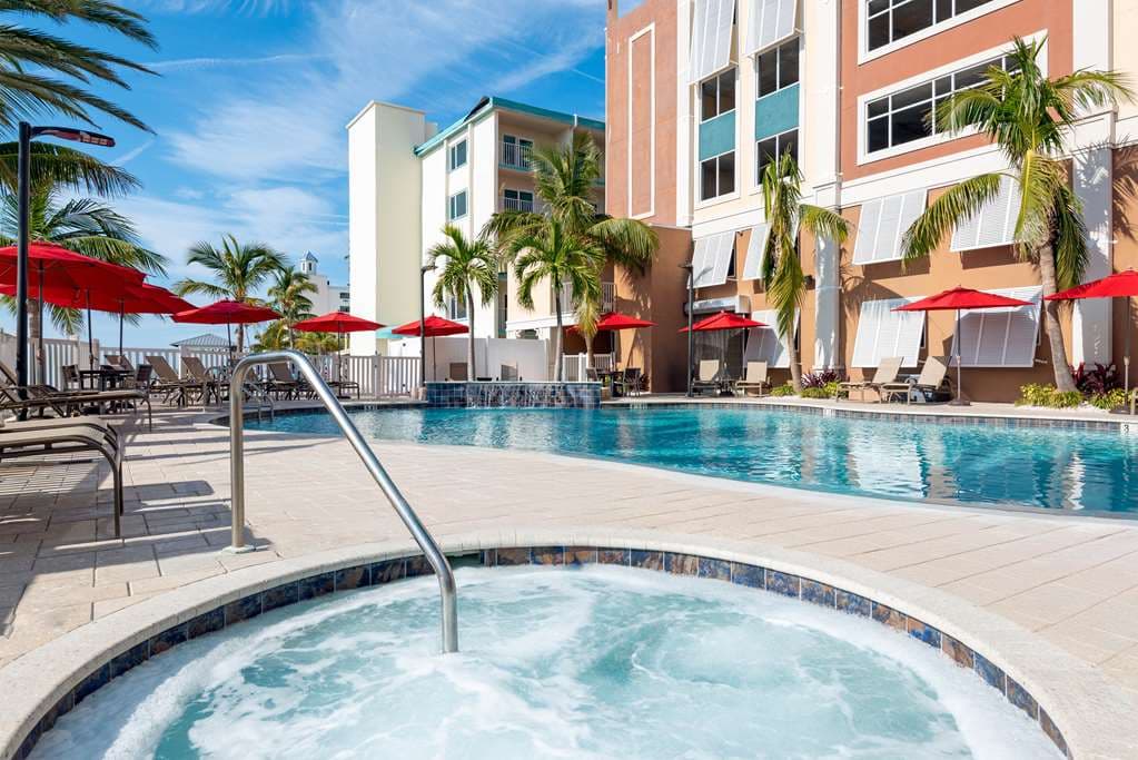 Hampton Inn & Suites Clearwater Beach