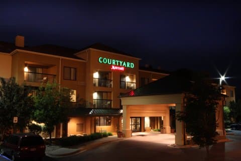 Courtyard by Marriott Flint Grand Blanc