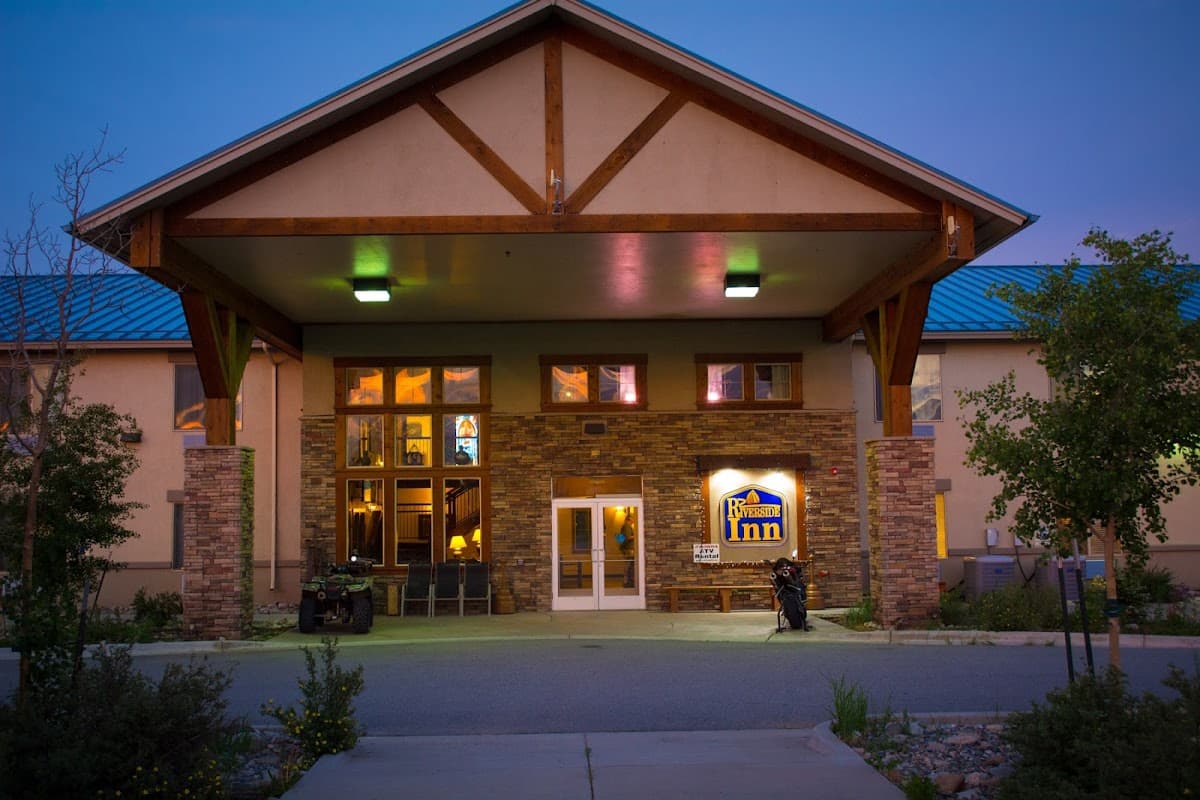 Riverside Inn: A Travelodge by Wyndham