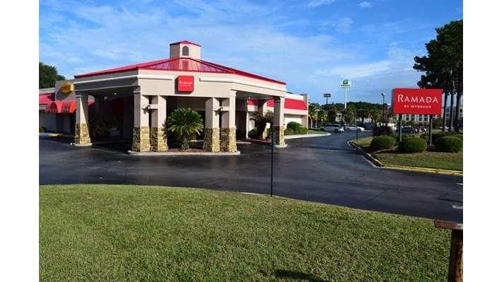 Ramada by Wyndham Savannah Gateway