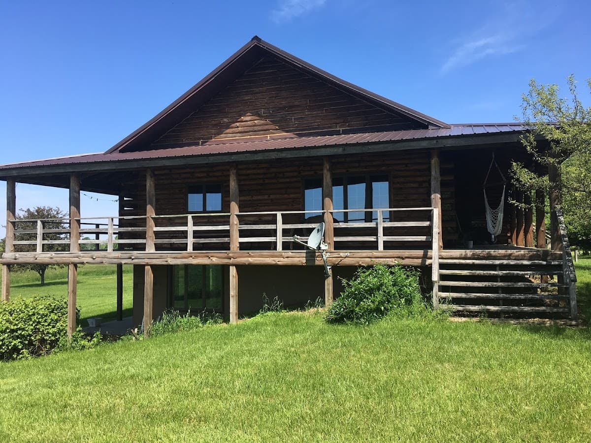 Hidden Acres Lodging