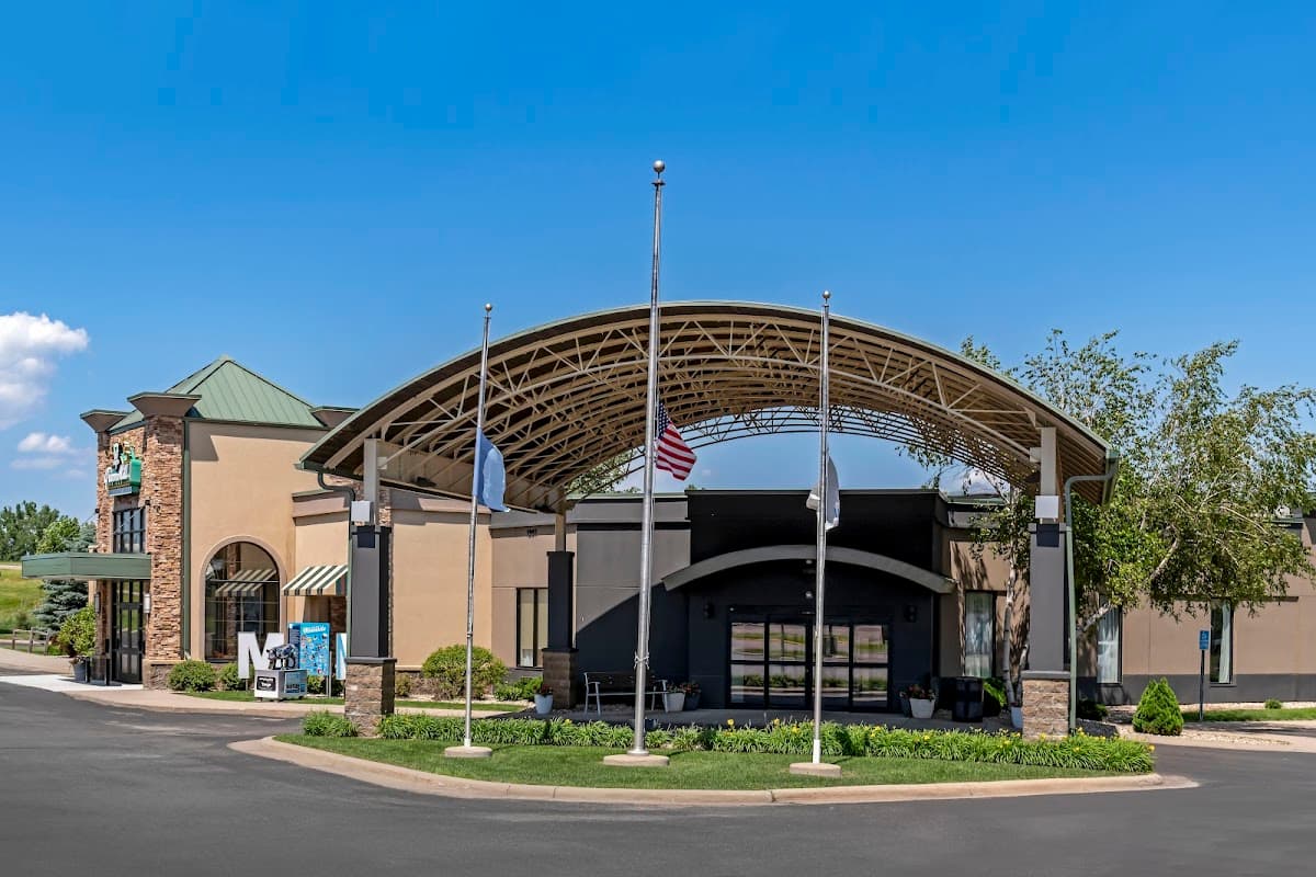 Best Western Fairmont Hotel & Event Center