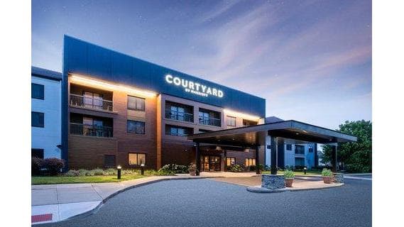 Courtyard by Marriott Columbus Airport