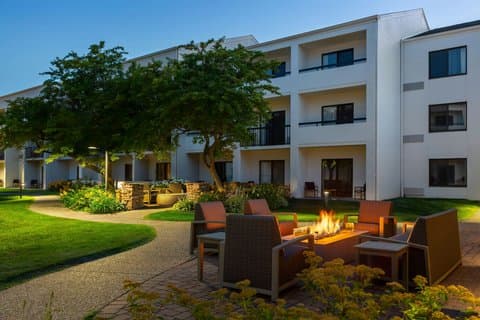 Courtyard by Marriott Minneapolis-St. Paul Airport
