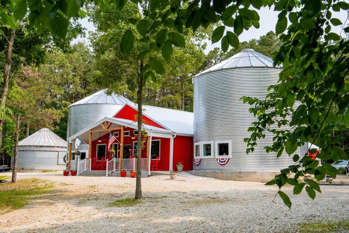 Hermann Grain Bins BNB