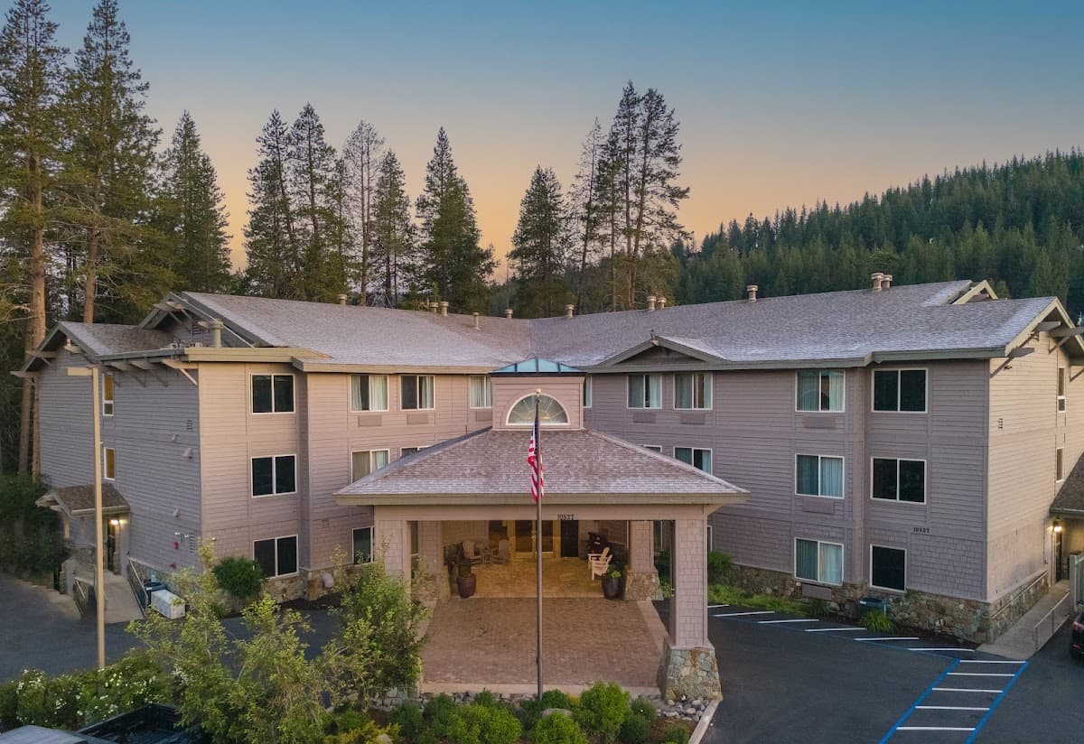 Truckee Donner Lodge