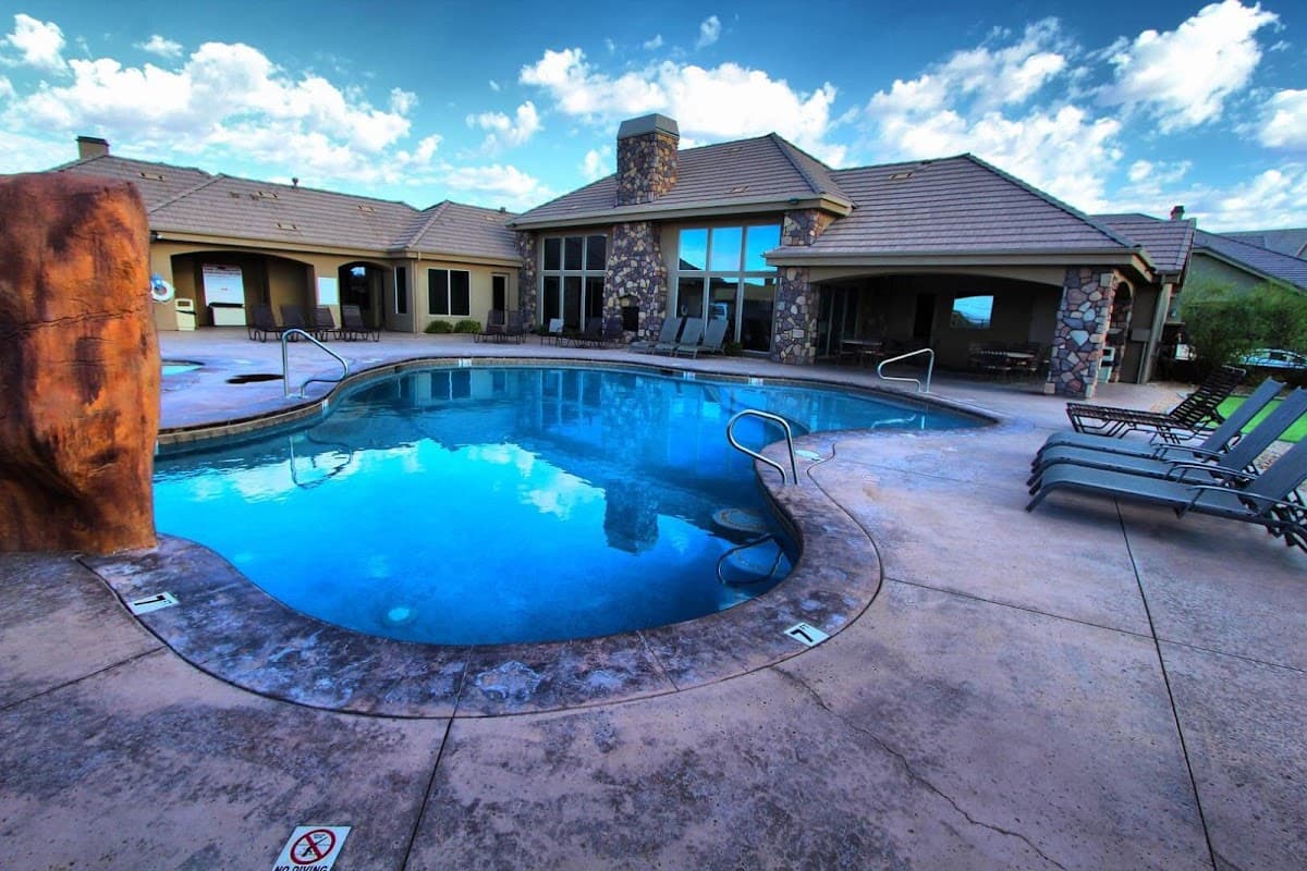 Canyon Villas At Coral Ridge