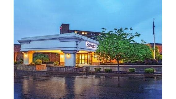 Sheraton Harrisburg Hershey Hotel