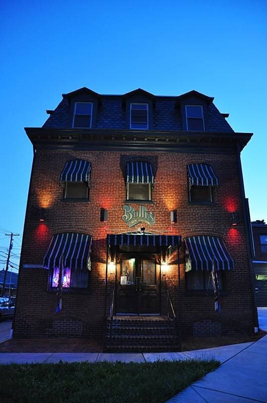 The Inn at Bully's
