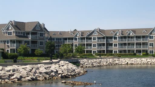 Bridgeport Waterfront Resort